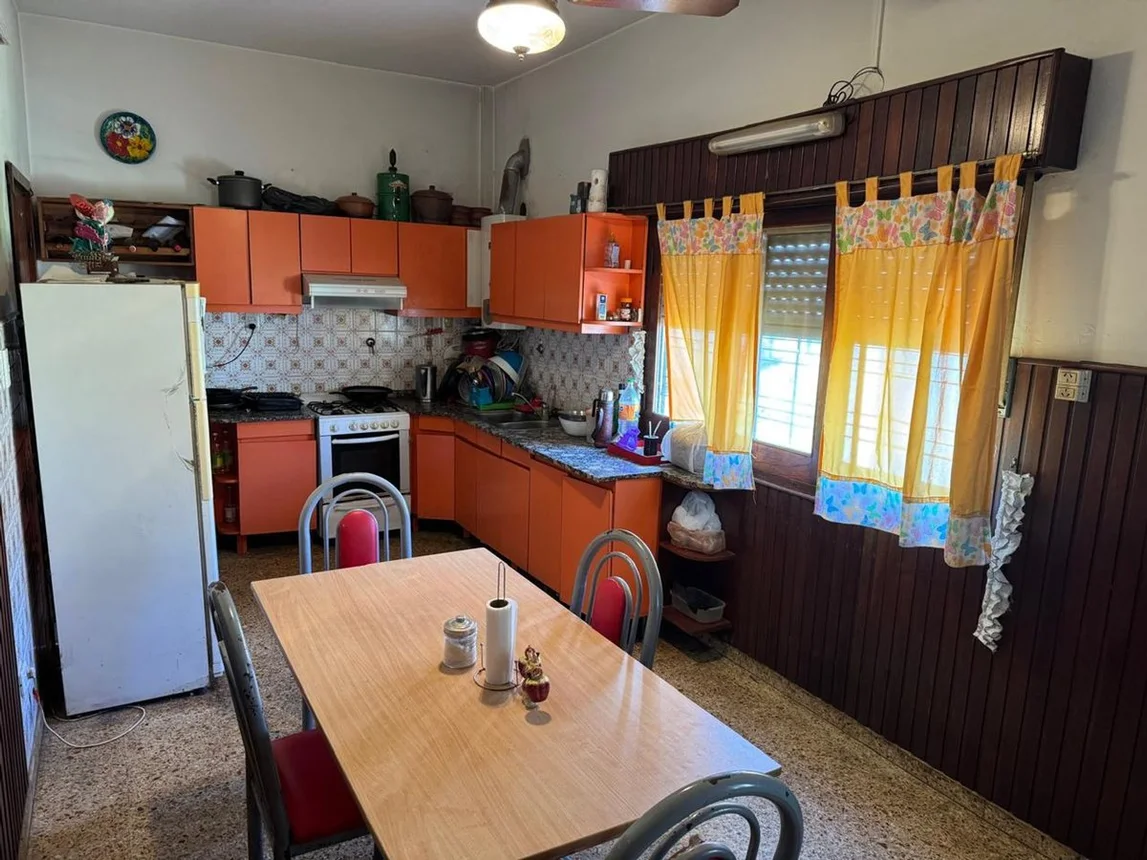 Casa de 5 ambientes en venta en Florencio Varela, Dardo Rocha 0, foto 5