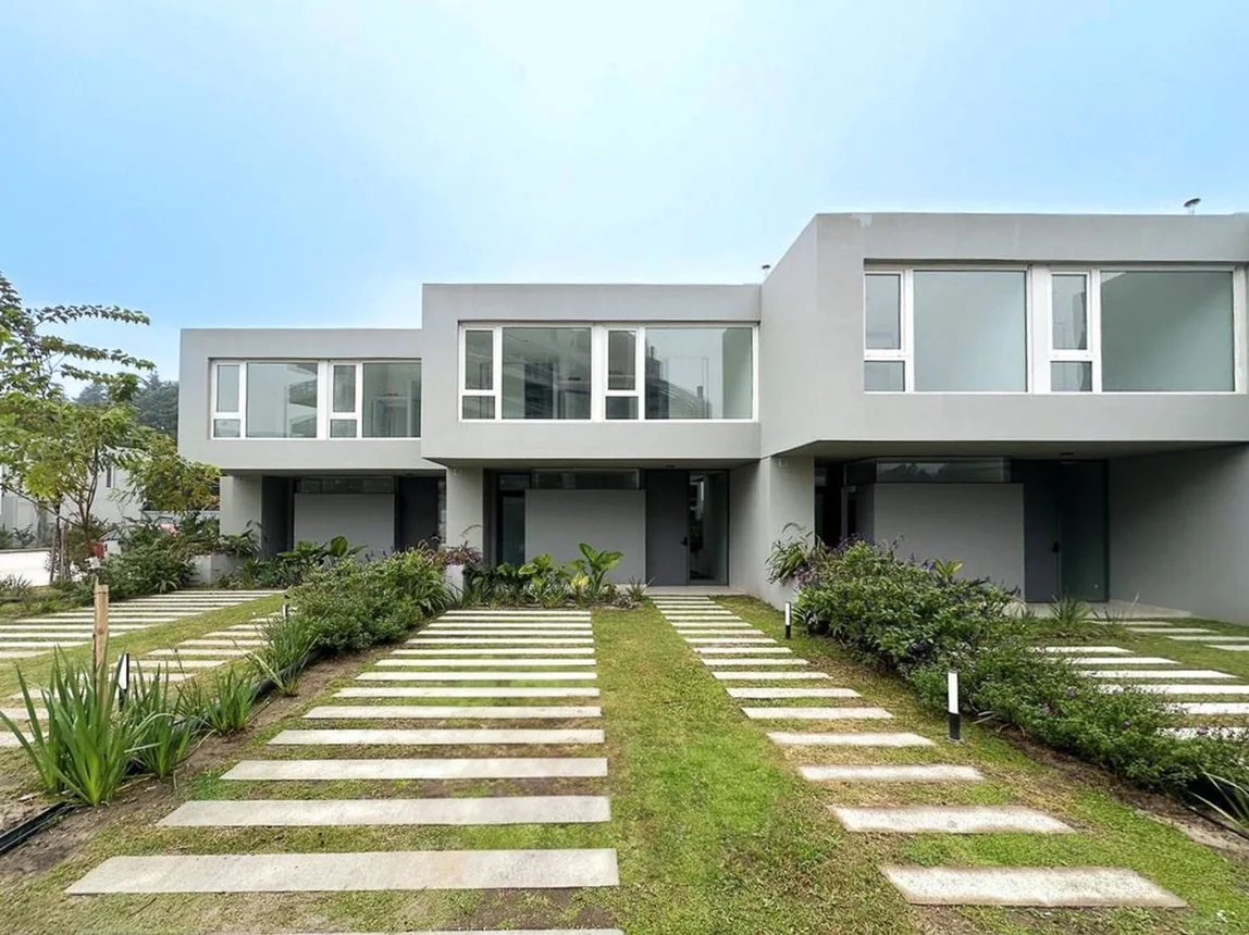 Casa dúplex en venta en Pilar