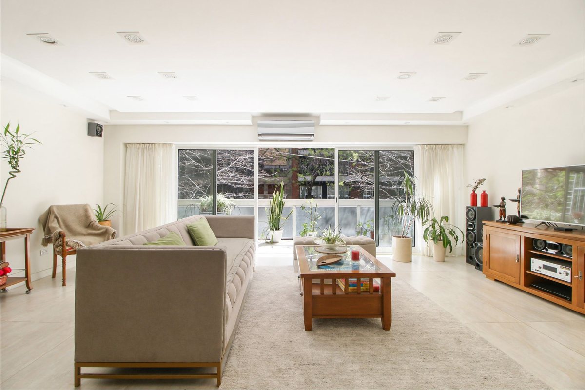 Venta La Isla Recoleta 4 Ambientes con cochera