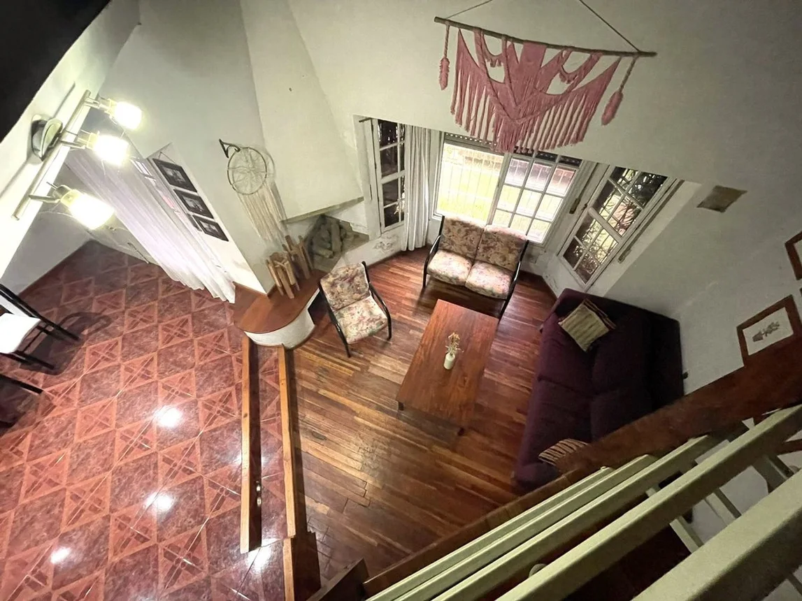 Casa de 5 ambientes en venta en Adrogué, Retiro 400, foto 3