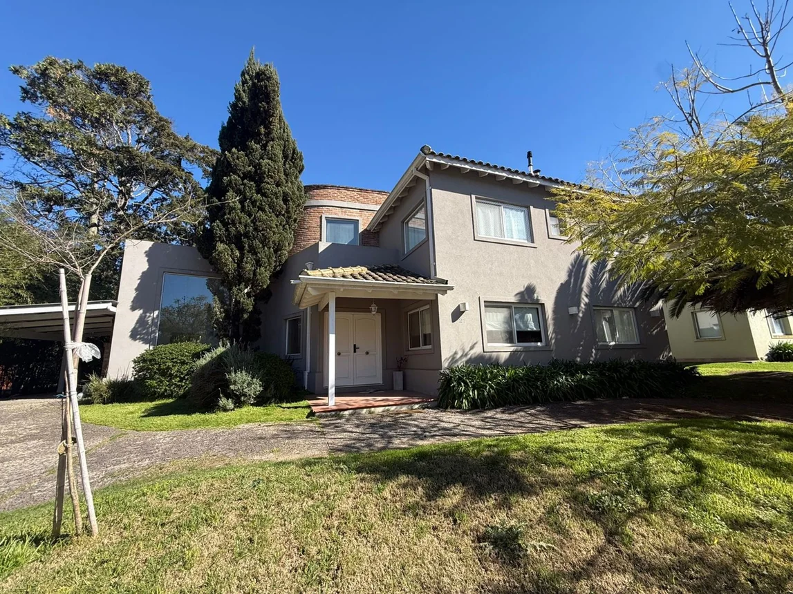 Casa en venta en Belén de Escobar