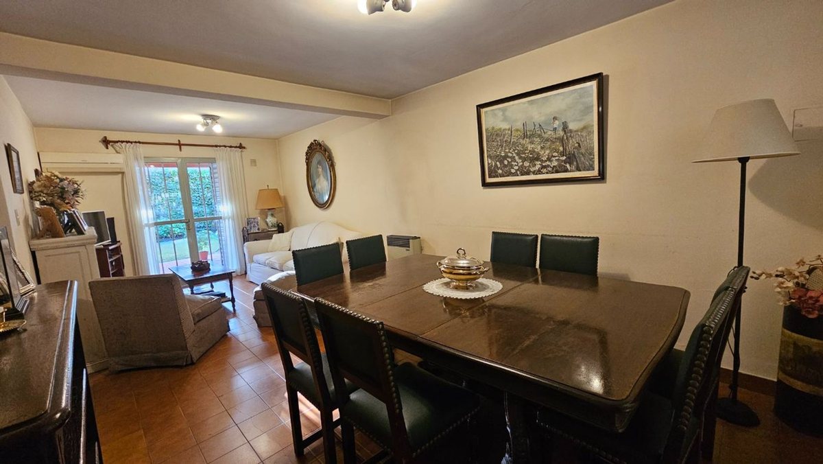 CASA EN VENTA PARQUE BELGRANO ZONA NORTE 4 DORM - foto 6