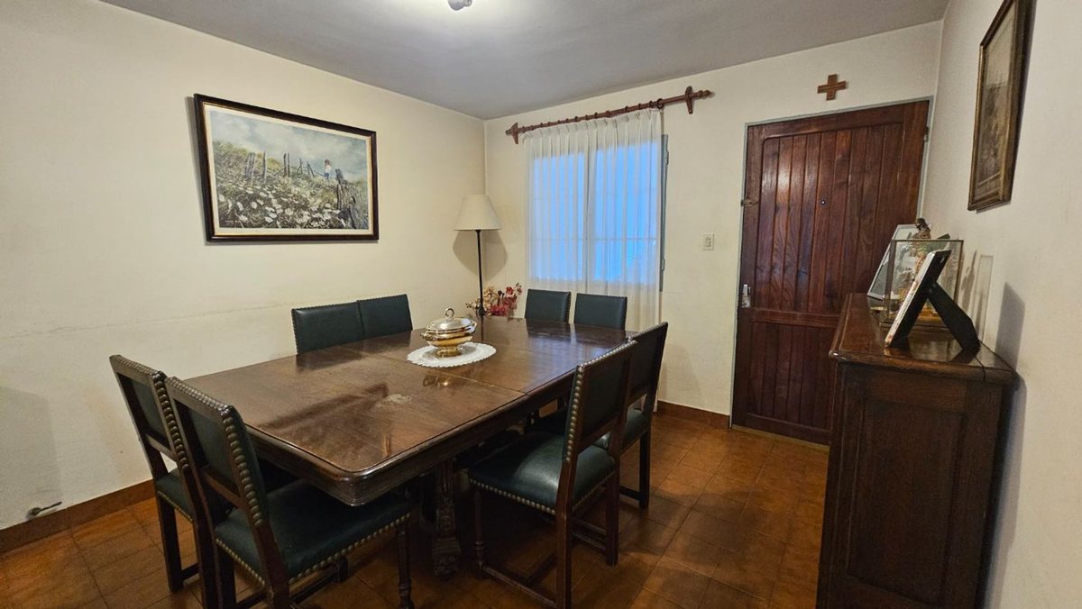 CASA EN VENTA PARQUE BELGRANO ZONA NORTE 4 DORM - foto 7