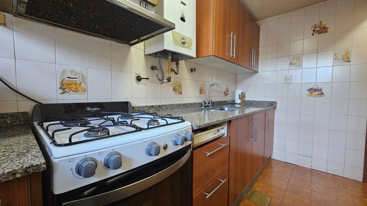 CASA EN VENTA PARQUE BELGRANO ZONA NORTE 4 DORM - foto 13