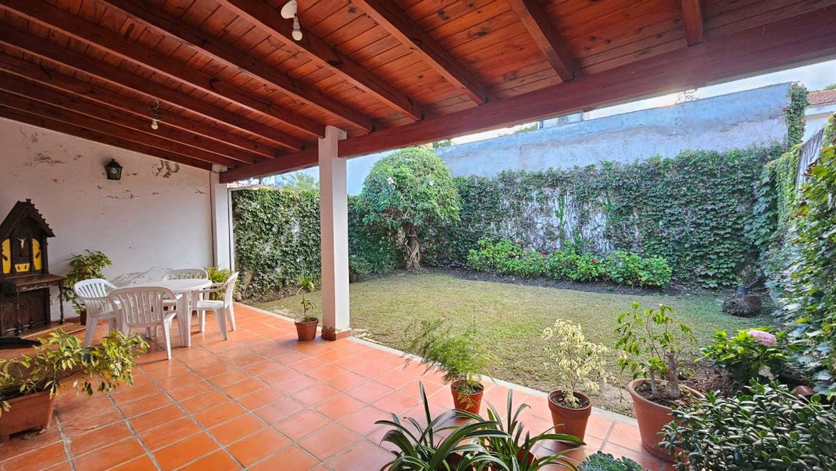 CASA EN VENTA PARQUE BELGRANO ZONA NORTE 4 DORM - foto 15