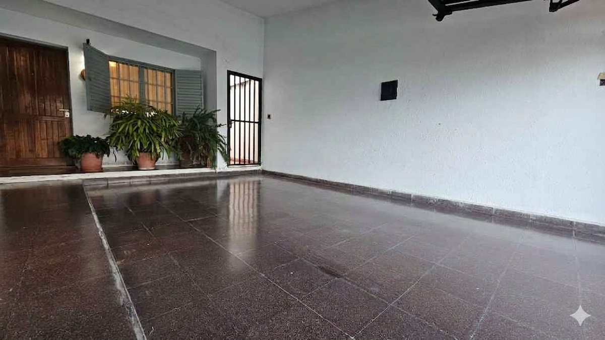 CASA EN VENTA PARQUE BELGRANO ZONA NORTE 4 DORM - foto 4