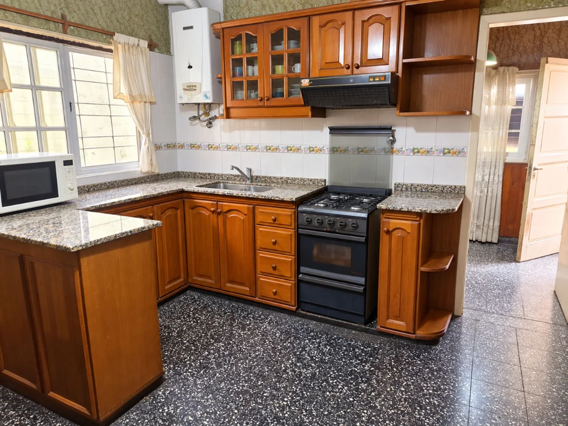Casa en venta en Wilde, foto 2
