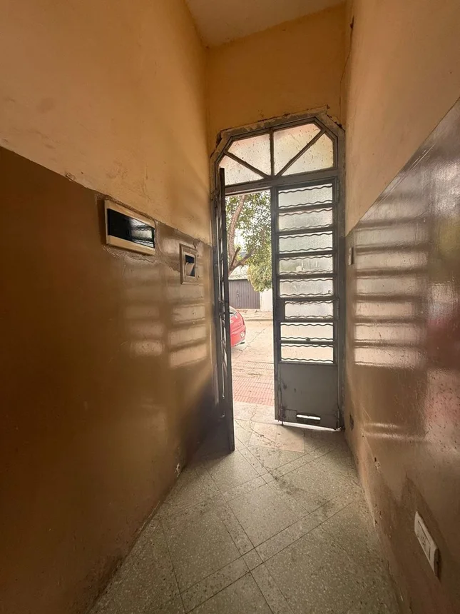 Casa 7 habitaciones y 3 monoambientes gral bustos, foto 3
