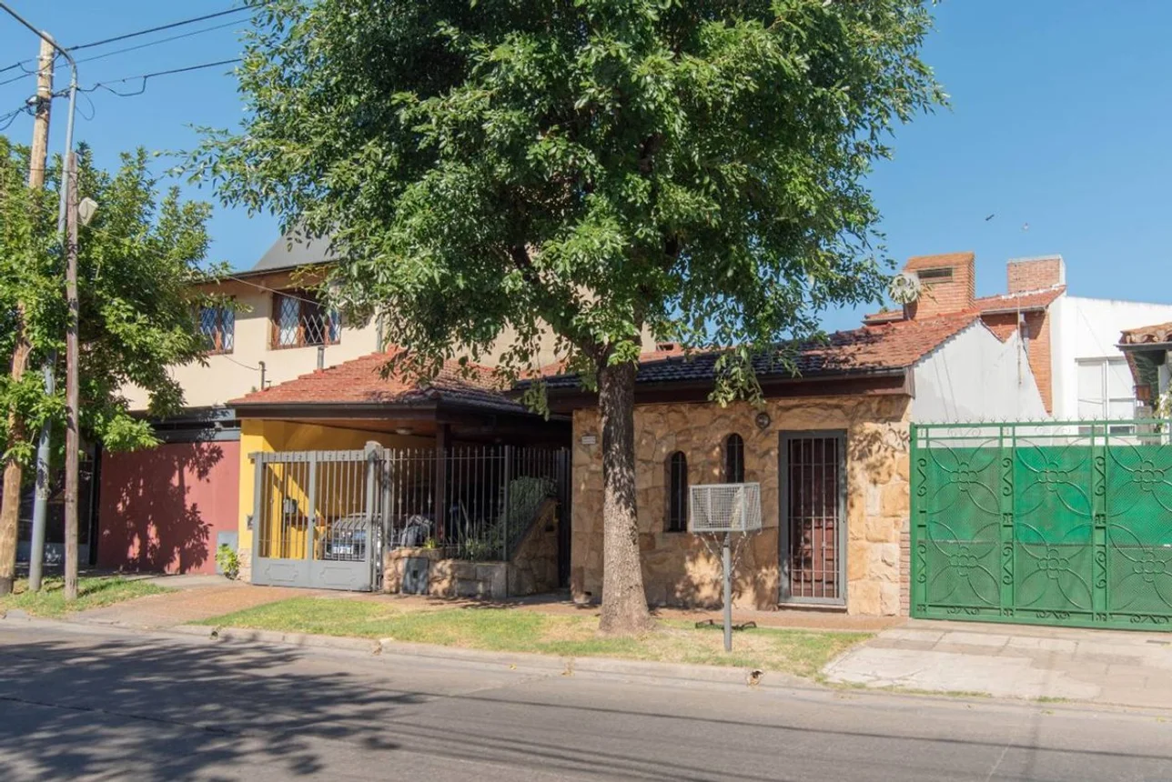 Casa en venta en Hurlingham, foto 2