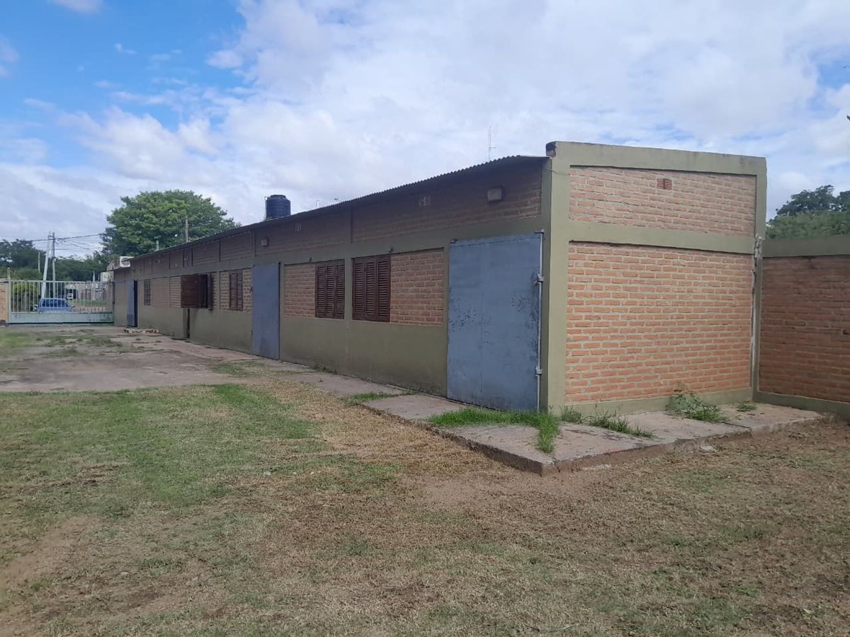 LOCAL - OFICINA COMERCIAL Y DEPOSITOS - foto 3