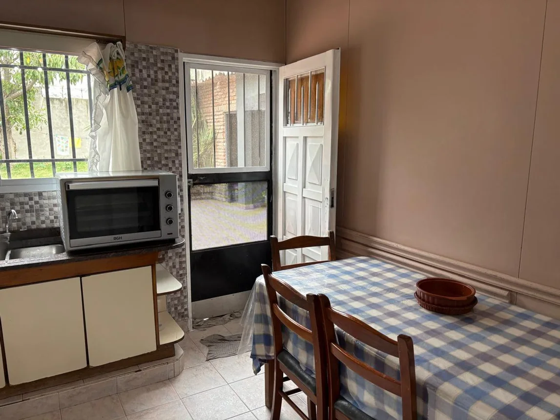 Casa de 4 ambientes en venta en San Justo, Coronel Brandsen 3400, foto 3