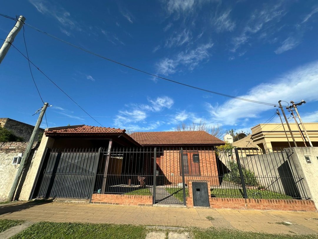 Casa en venta 6 ambientes en Sáenz Peña 1800, Moreno, Moreno, Buenos Aires