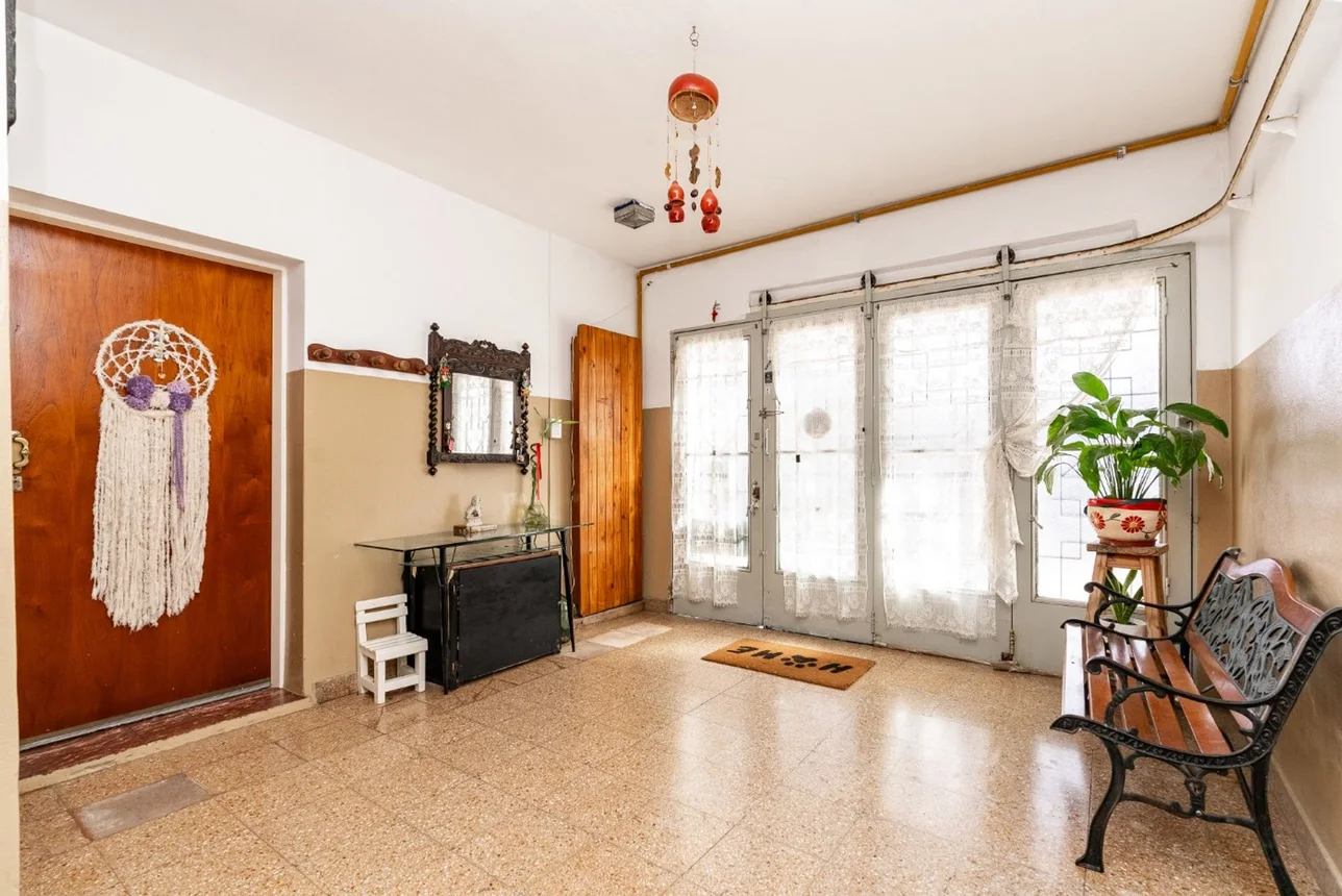 Casa dúplex de 4 ambientes en venta en Villa del Parque, Nazarre 3400, foto 5