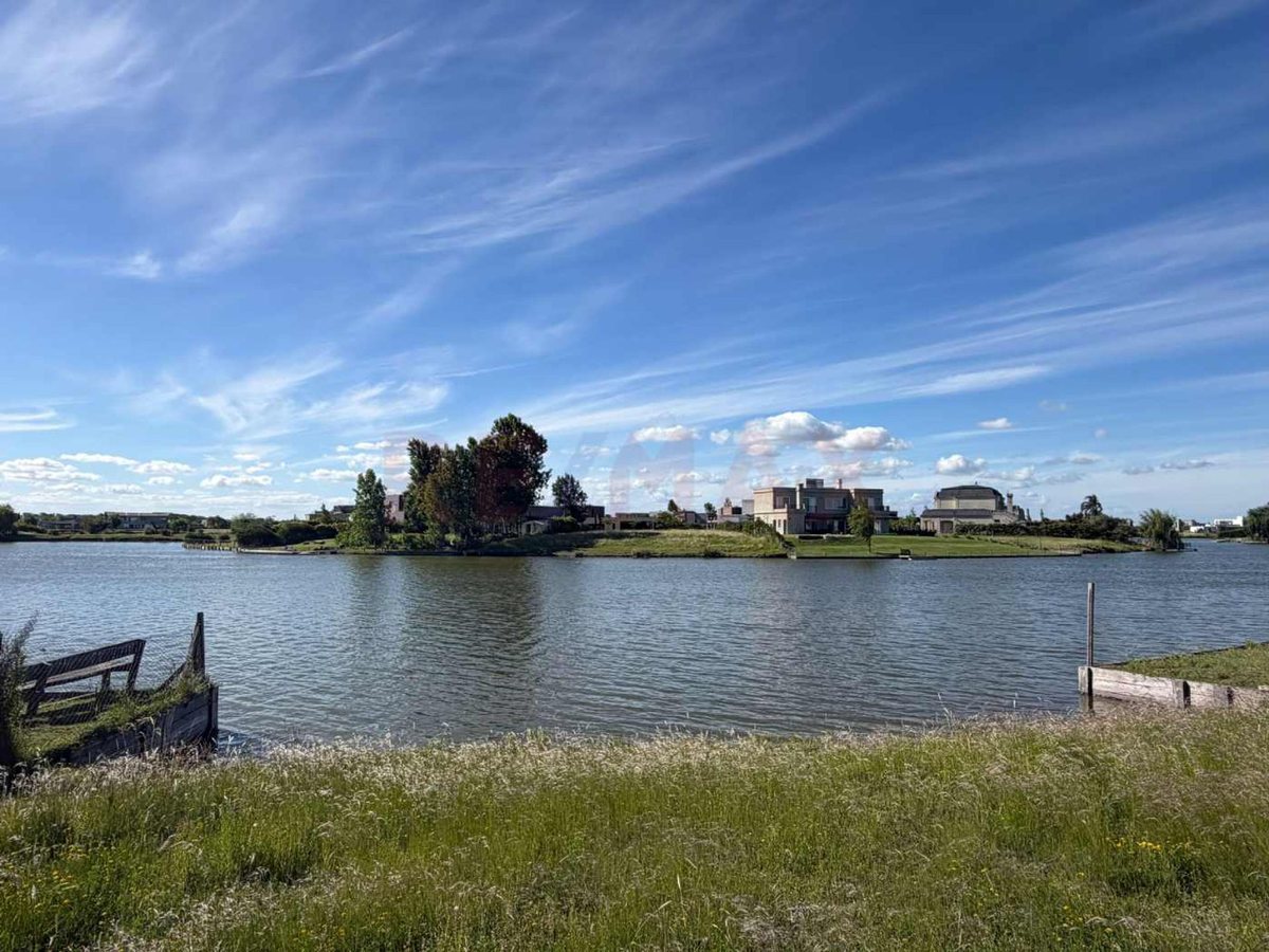 Foto 6 — Venta lote a laguna Barrio San Sebastián área 6