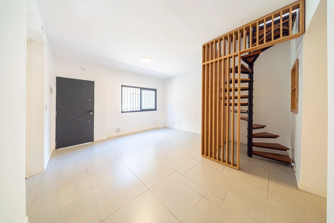 PH de 3 ambientes en venta en Rosario, Montevideo 2700, foto 2