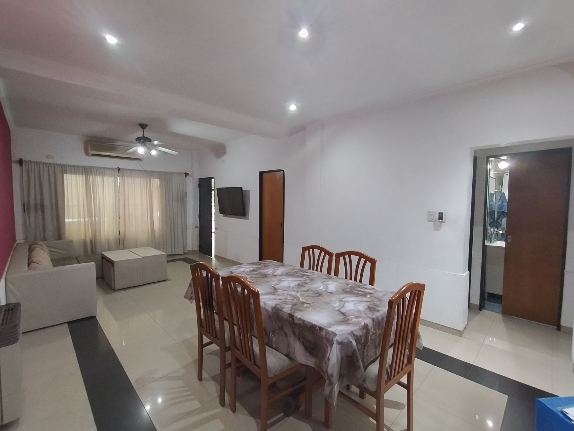 Foto 9 — CASA 4 AMB C/COCHERA Y JARDIN – APTO CRÉDITO