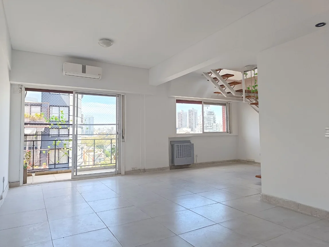 Venta triplex -las cañitas -parrilla y jacuzzi, foto 1