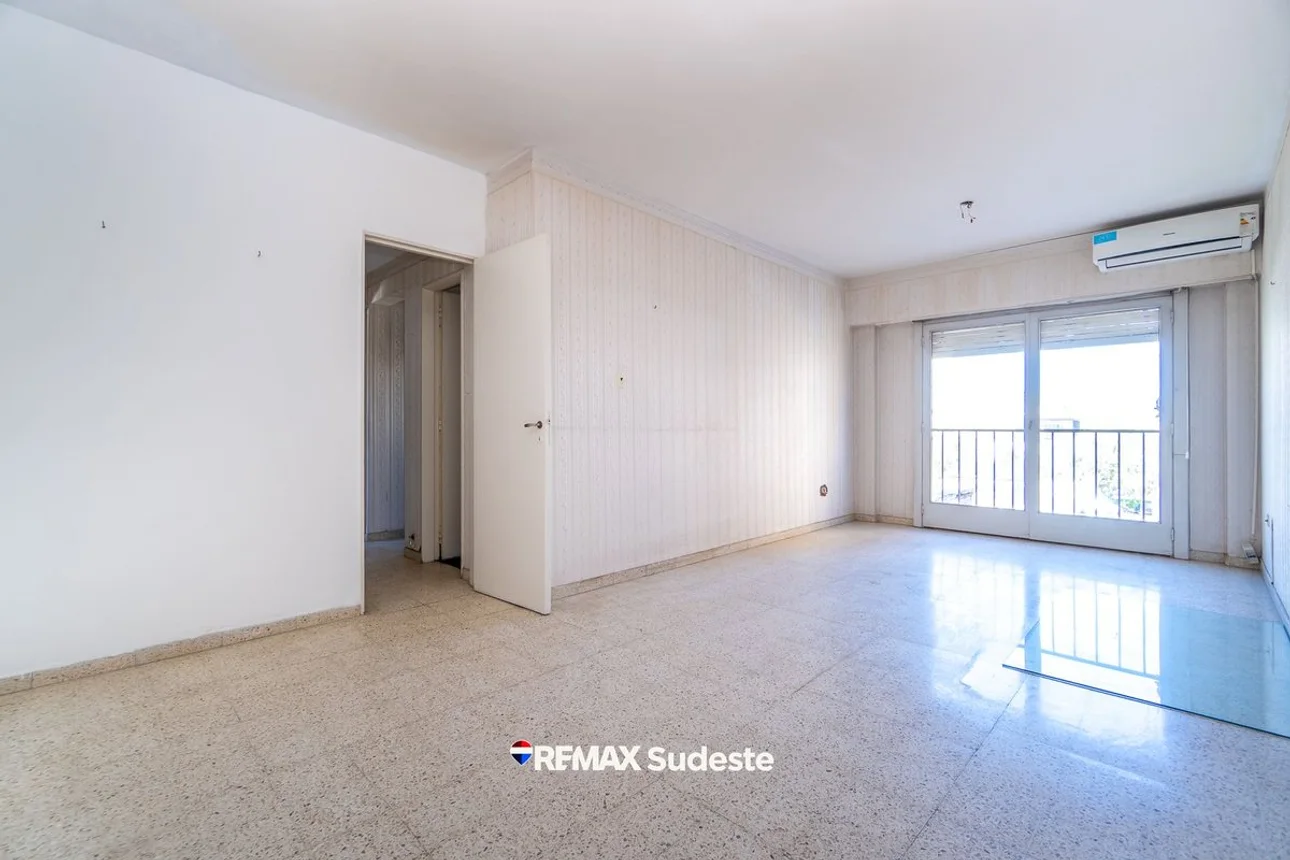 Departamento de 4 ambientes en venta en Bahía Blanca, 11 de Abril 0