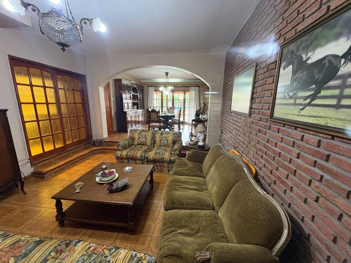 CASA VENTA TRES CERRITOS SALTA APTO CREDITO 6 DORM - foto 6