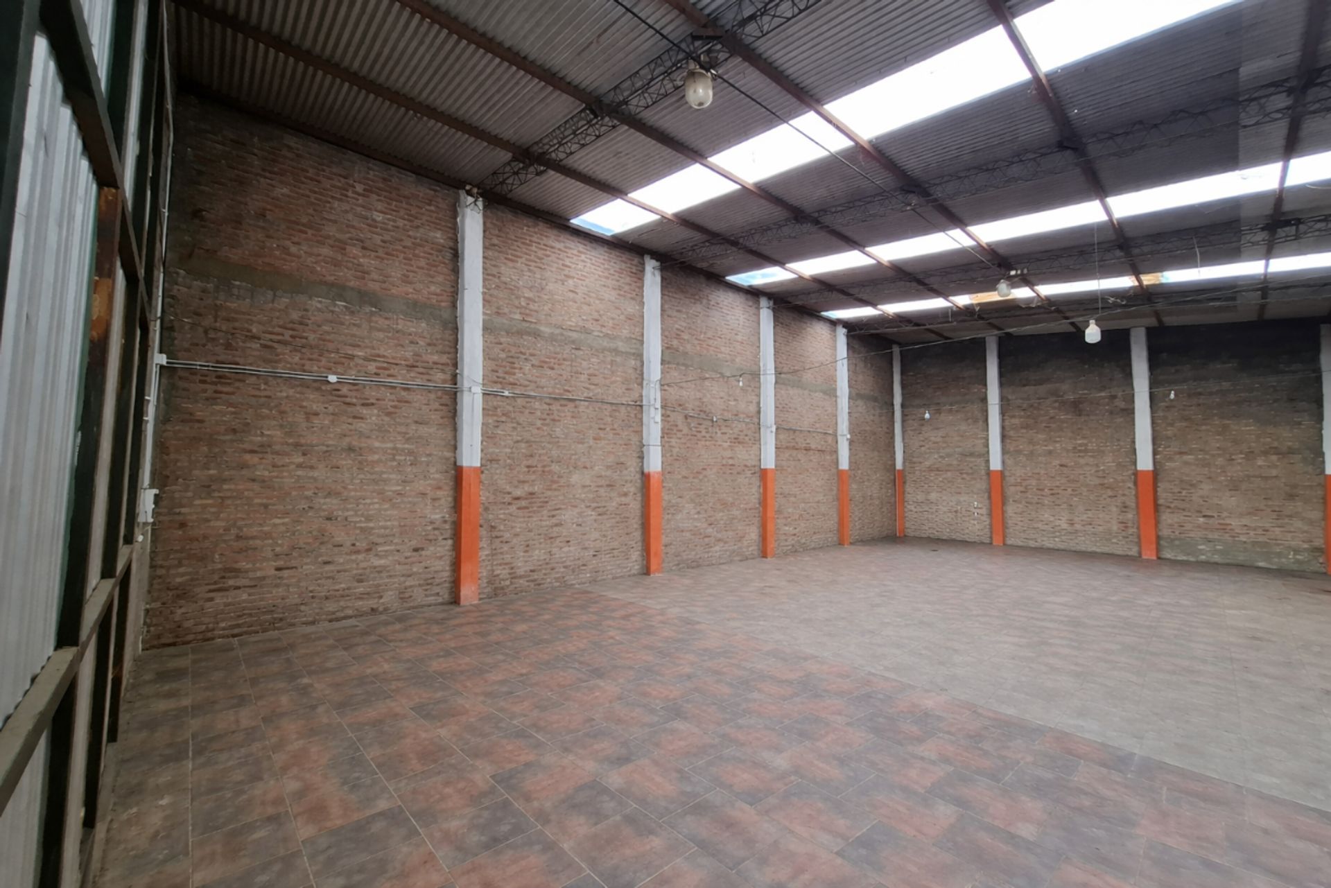 Foto 7 — GALPÓN CON TERRENO EN VENTA EN MONTE GRANDE