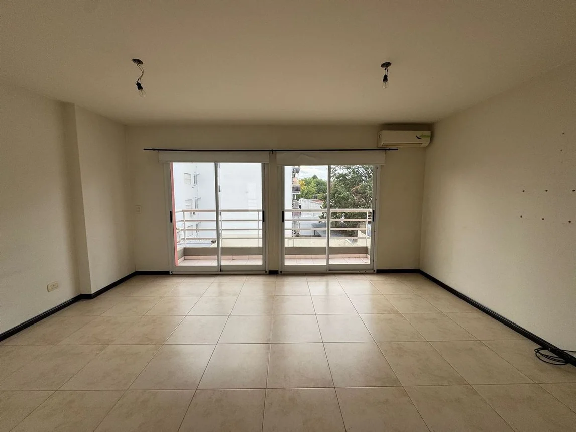 Monoambiente en alquiler en Morón