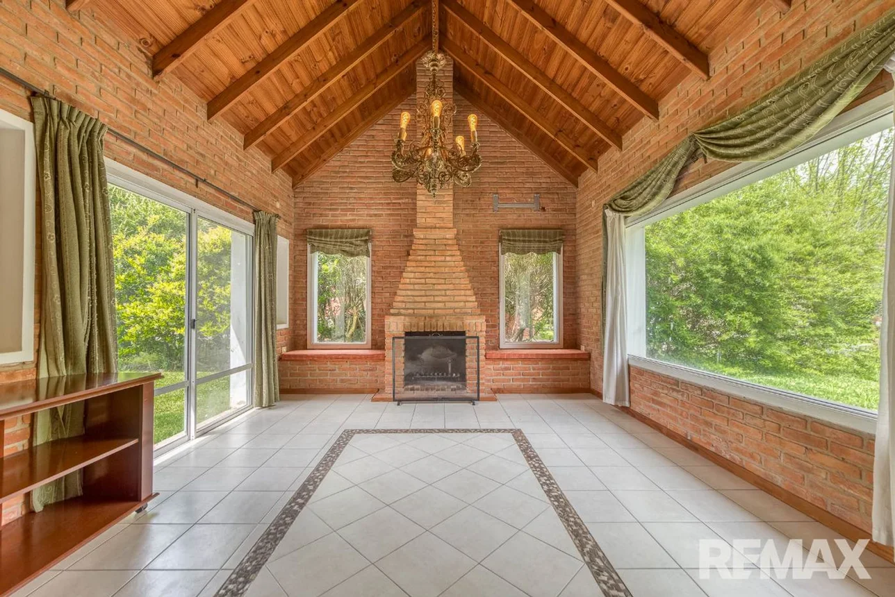 Casa en venta en Pilar, foto 4