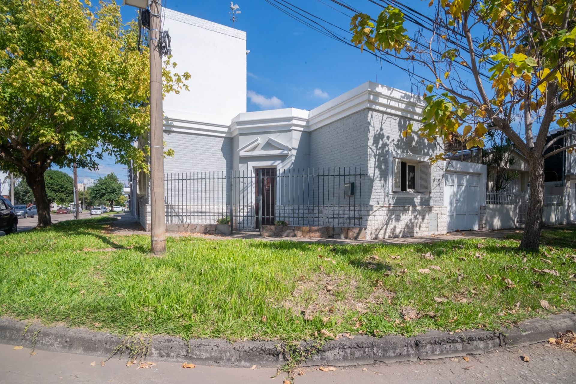 Venta Casa 3 dormitorios, Cochera Doble y terraza