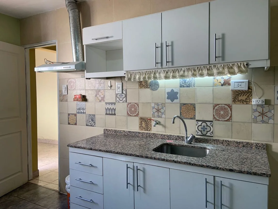 Casa de 4 ambientes en venta en Godoy Cruz, Uruguay 1300, foto 4