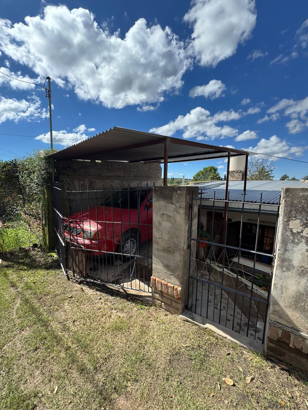 VENTA CASA - 2 DORMITORIOS - UNQUILLO