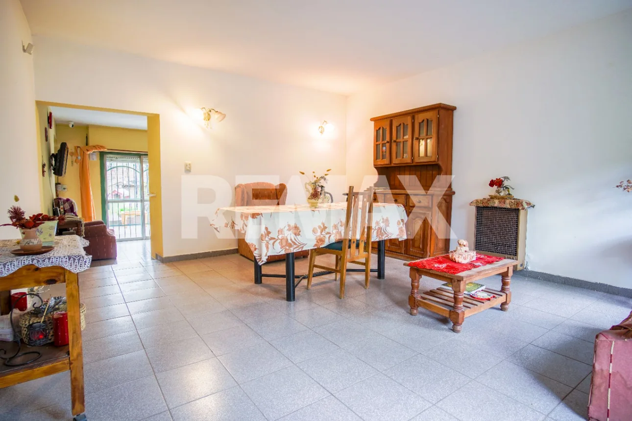 Casa de 5 ambientes en venta en Neuquén, Sargento Vidal 200, foto 2