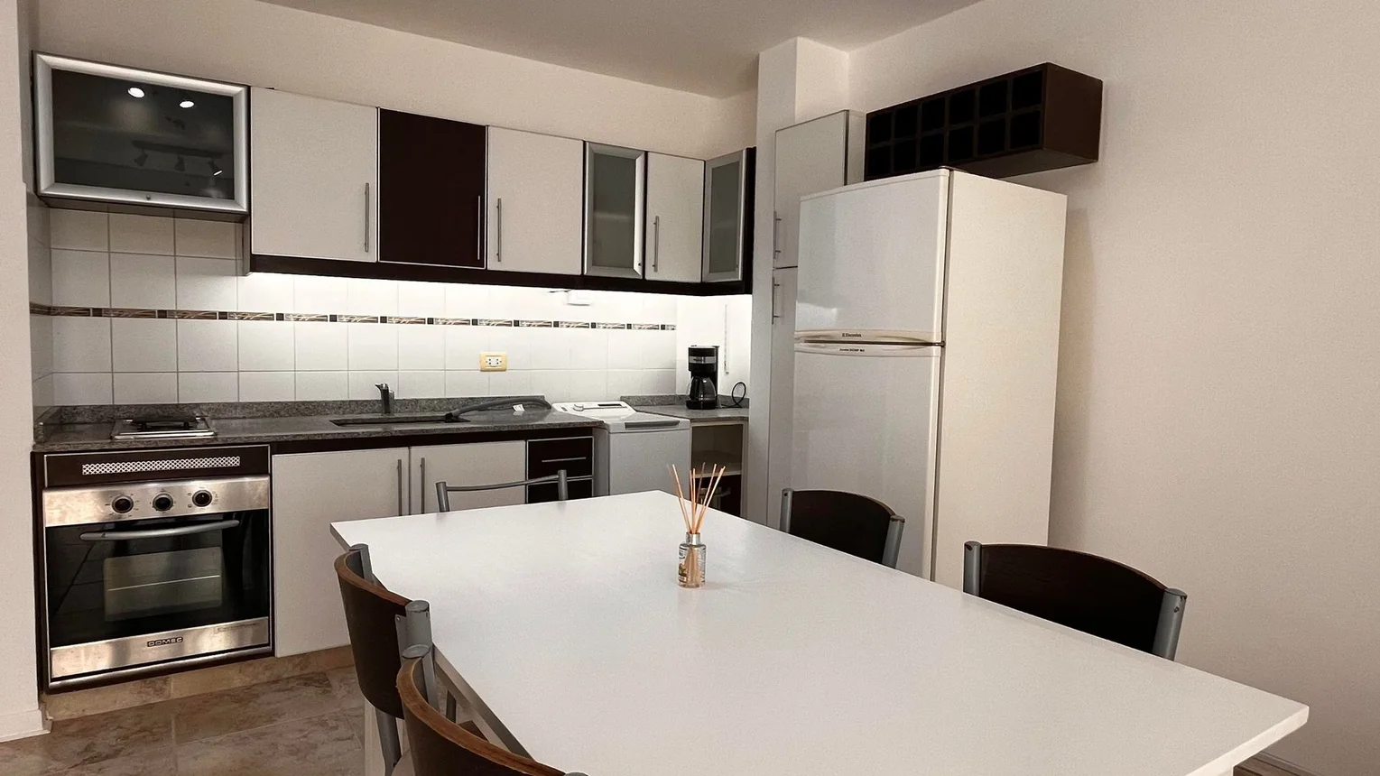 Departamento en venta en Pinamar, De Las Dunas 800