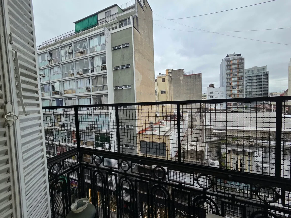 Departamento de 4 ambientes en alquiler en Balvanera, Paso 500, foto 4