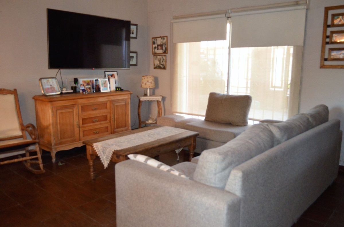Foto 6 — ALQUILER CASA 5 AMBIENTES EN LONGCHAMPS PILETA