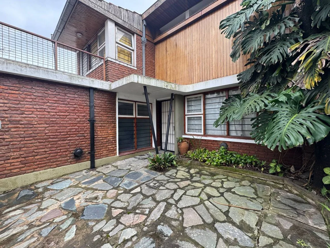 Casa en venta en Ituzaingó, foto 2