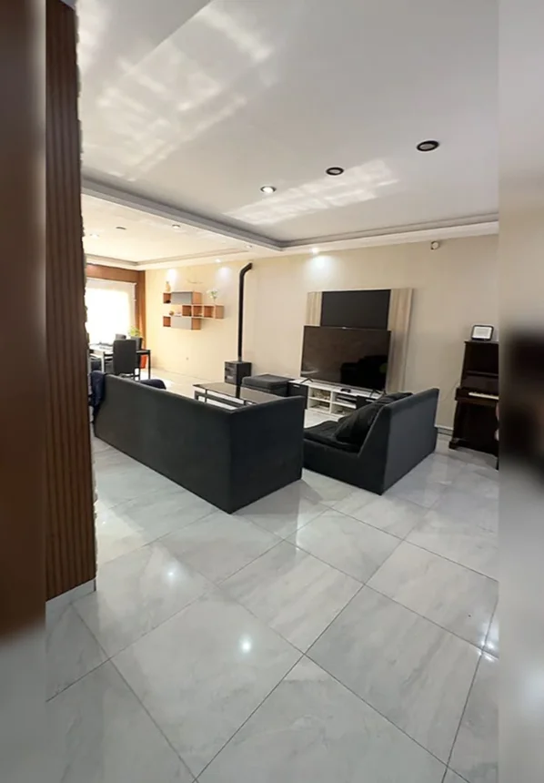 Casa de 4 ambientes en venta en Tristán Suárez, Solís 200, foto 5