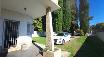 Venta casa 3 dorm, fondo, jardín Garage Colón