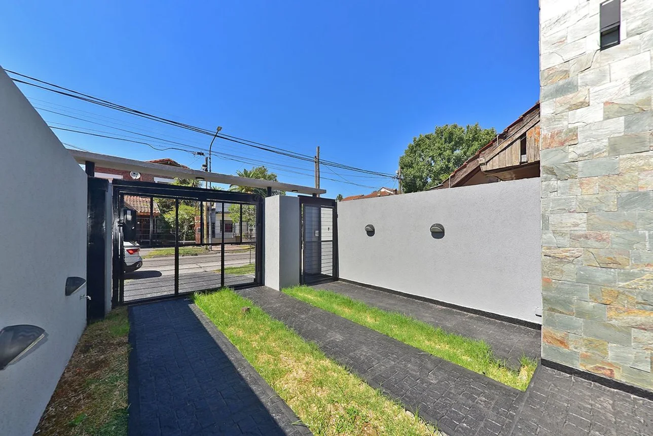 Casa dúplex de 3 ambientes en venta en Hurlingham, Julián Aguirre 1900, foto 4