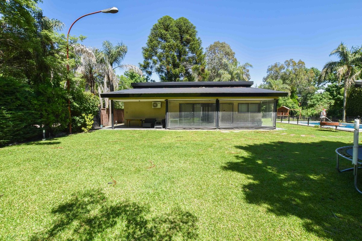 Foto 23 — VENTA CASA EN IBARLUCEA CON PILETA COCHERA QUINCHO
