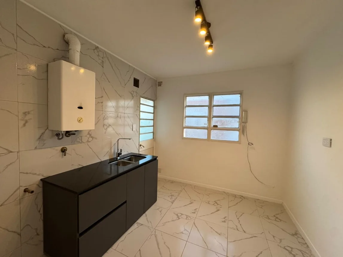 Dpto oportunidad renovado nuevo 2 dorm c cochera, foto 1