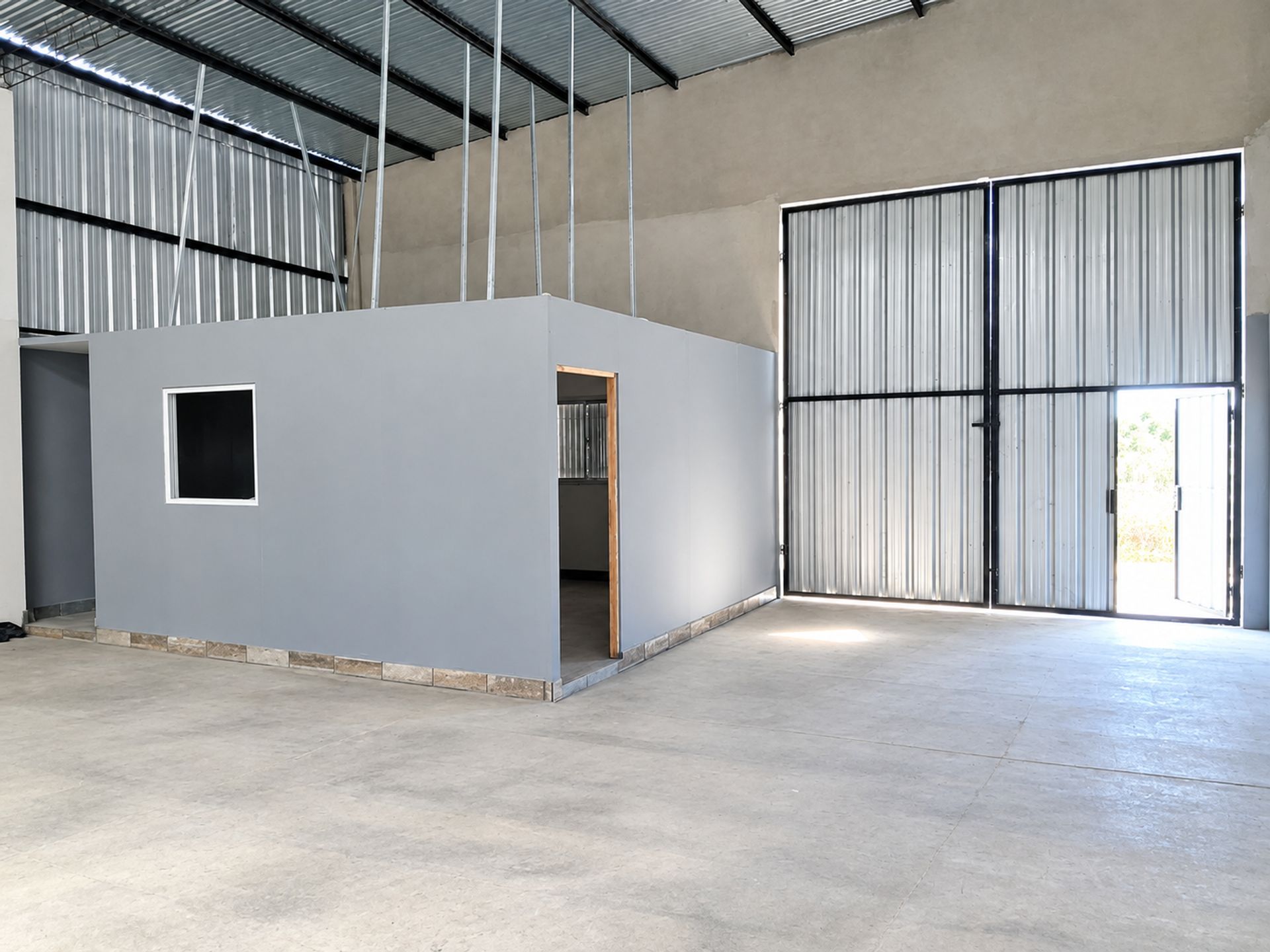 GALPON VENTA ZONA SUR 280 M2 CAMPO NUEVO - foto 2