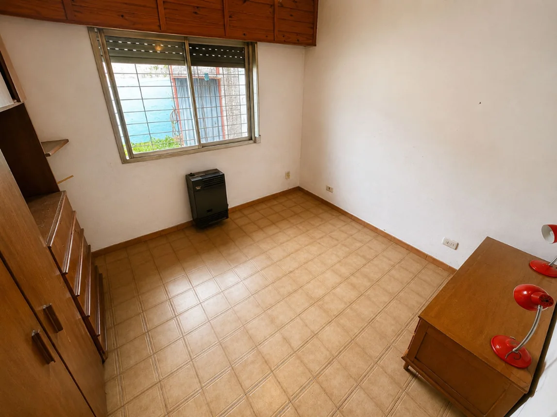 Casa en venta en Castelar, foto 4
