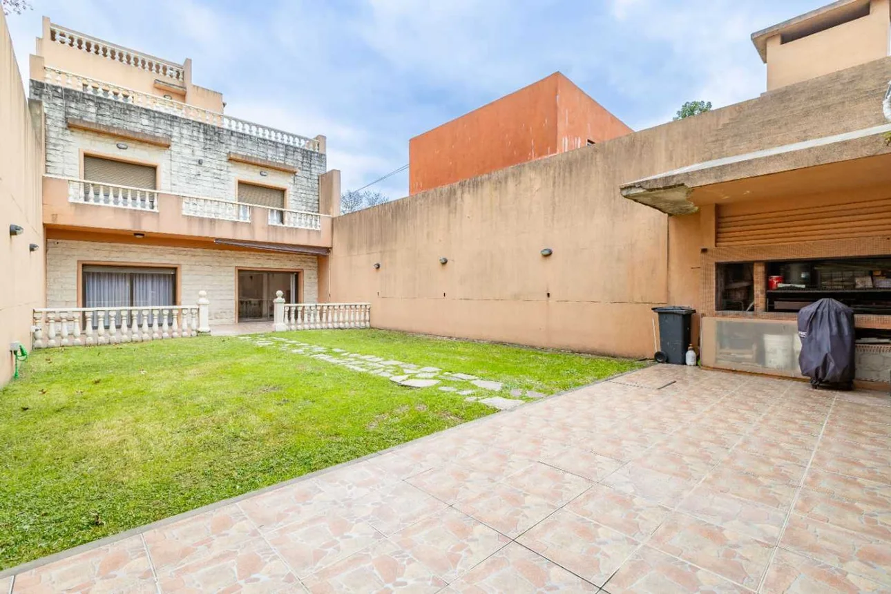 Casa de 5 ambientes en venta en Villa Lugano, Saladillo 5500, foto 5