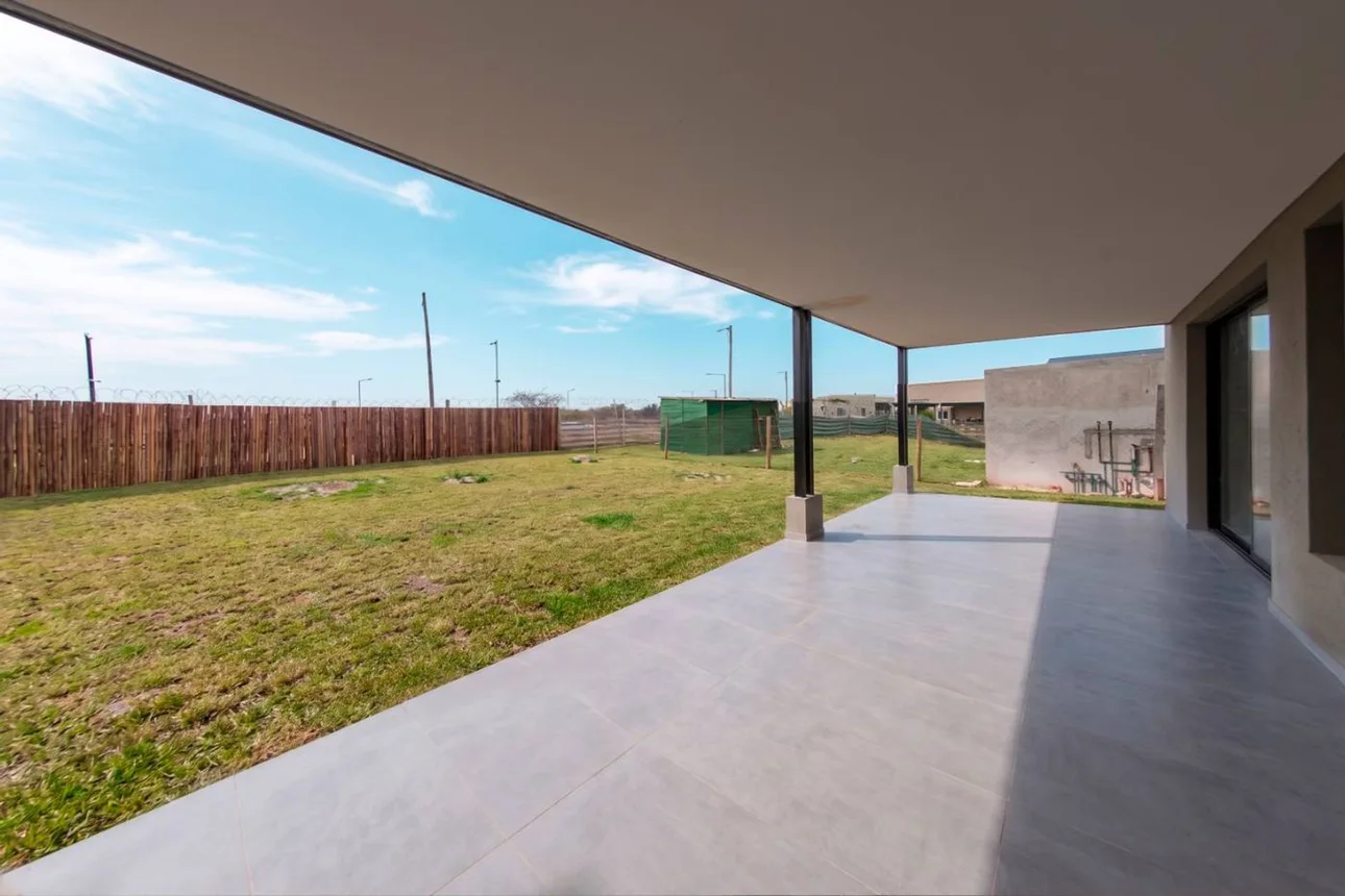 Casa en venta en Benavídez, foto 2