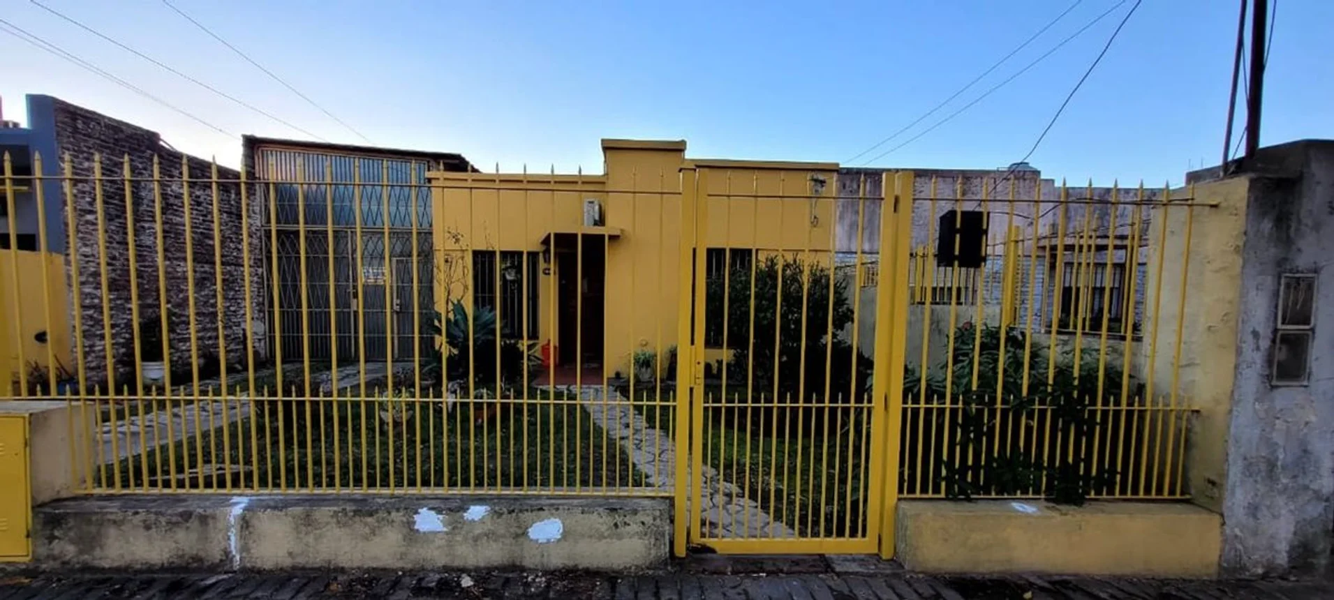 Casa en venta en Berazategui, foto 2