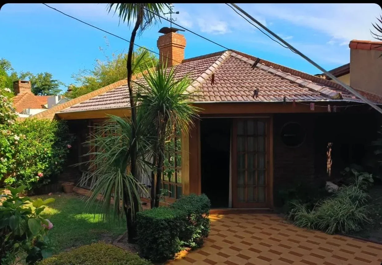 Casa en venta en Ciudad Jardín, Aviador Eduardo Bradley 6900