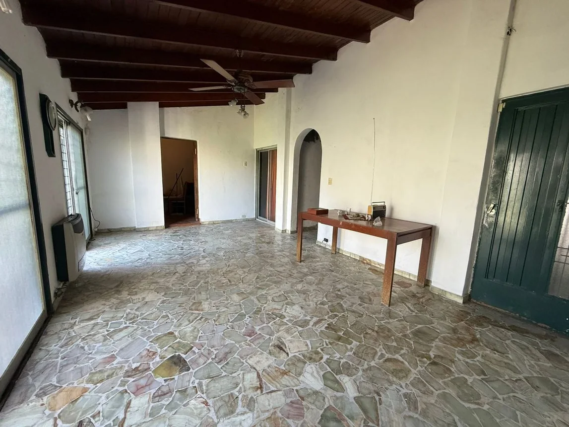 Casa de 4 ambientes en venta en Villa Maipú, Maipú 2400