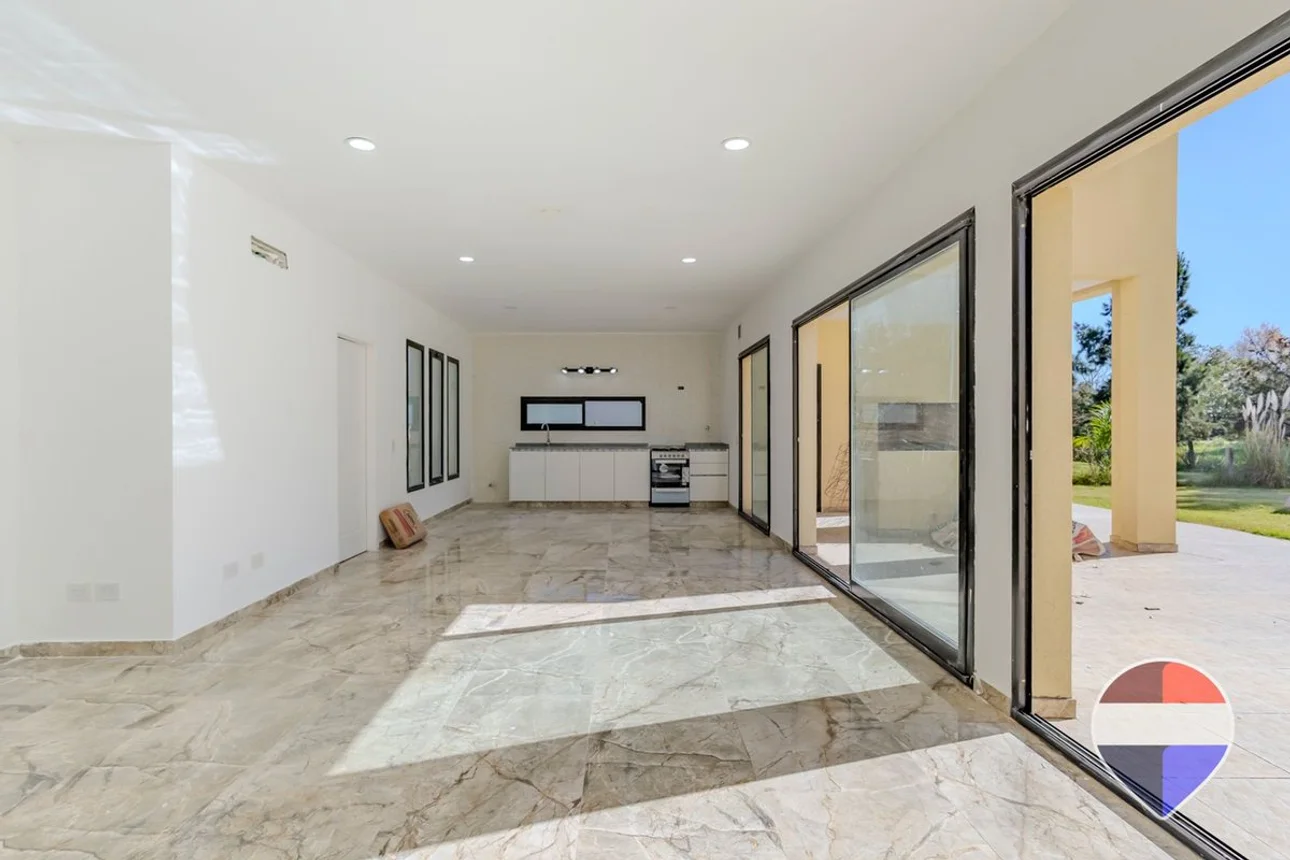 Casa en venta en La Plata, foto 4