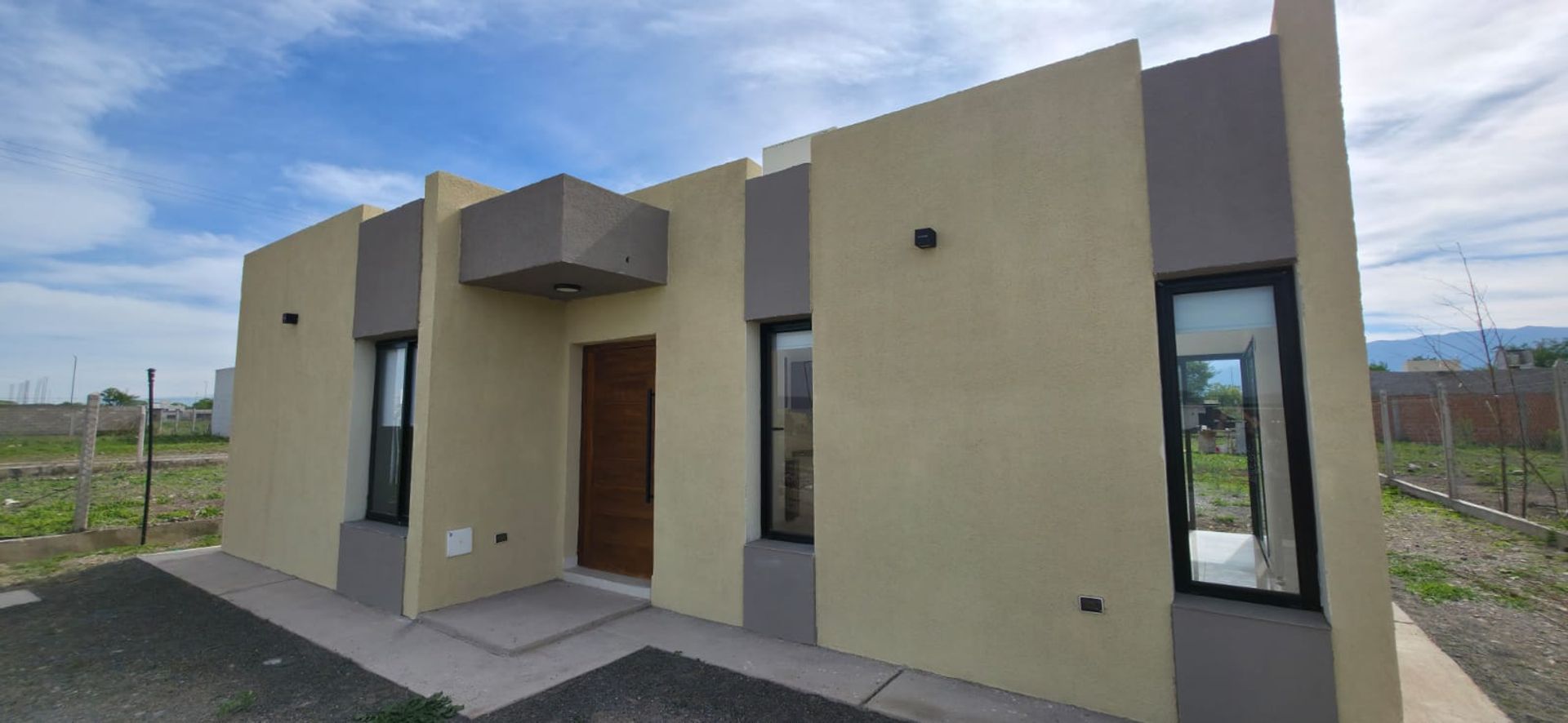 VENTA/PERMUTA CASA EKO DISTRITO ACEPTA VEHICULO - foto 7