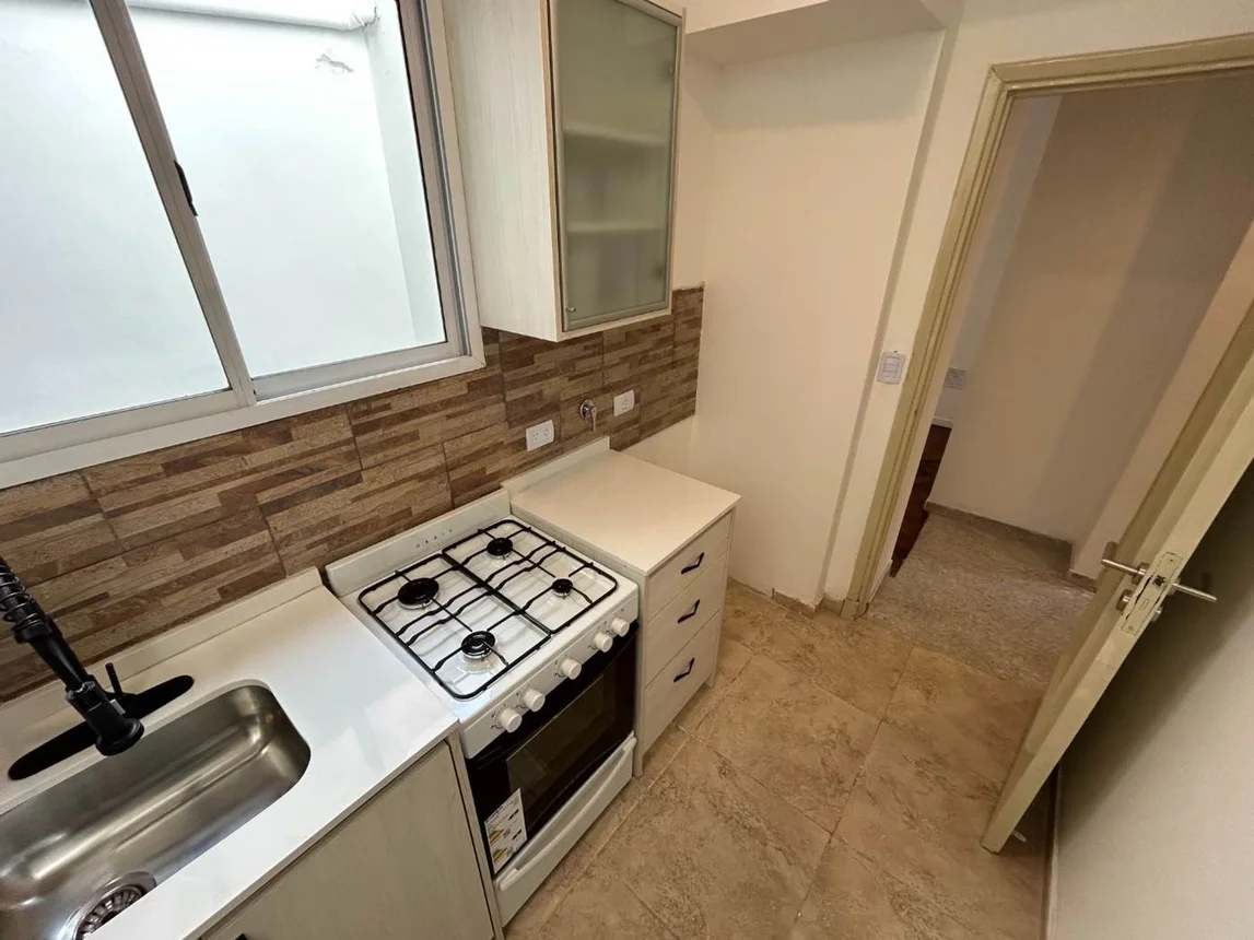 PH de 3 ambientes en venta en Barracas, Benito Quinquela Martín 1700, foto 2