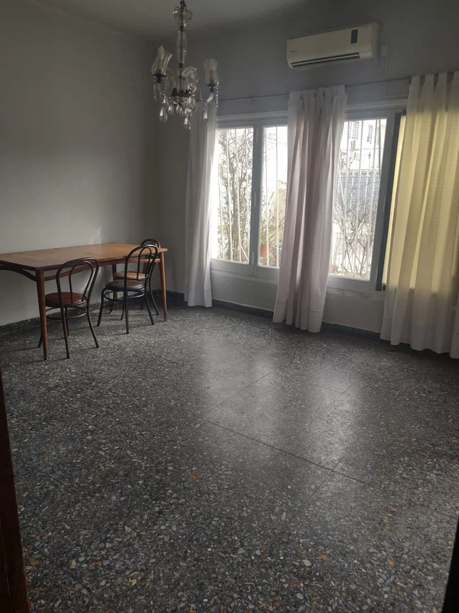Venta de casa en ramos mejía 6 ambientes, foto 2